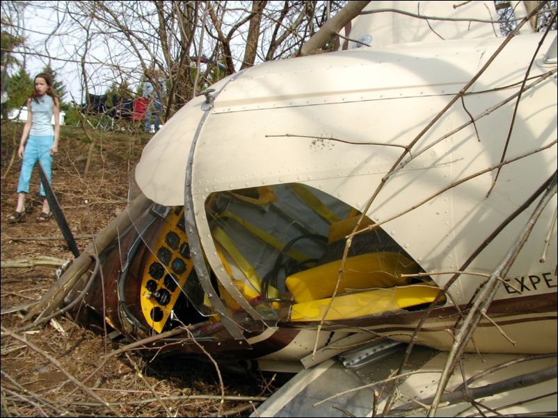 Instrument panel in great shape, my daughter (upper left) looks very worried though.
