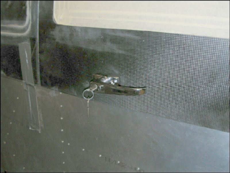 Insert outside handle to pilot side door.