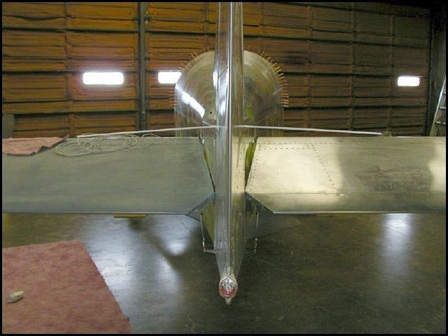 Another view of the VOR antena.