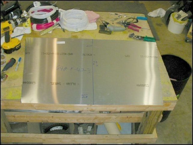 Mark center line on baggage compartment floor (640-F-42-3).