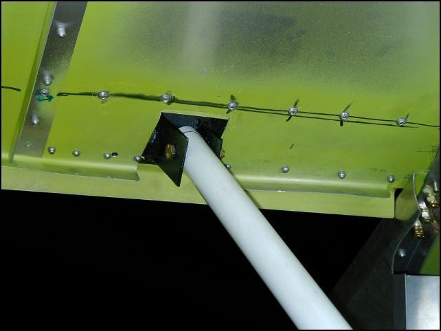 This is the other step bolted to the pivoting bracket.