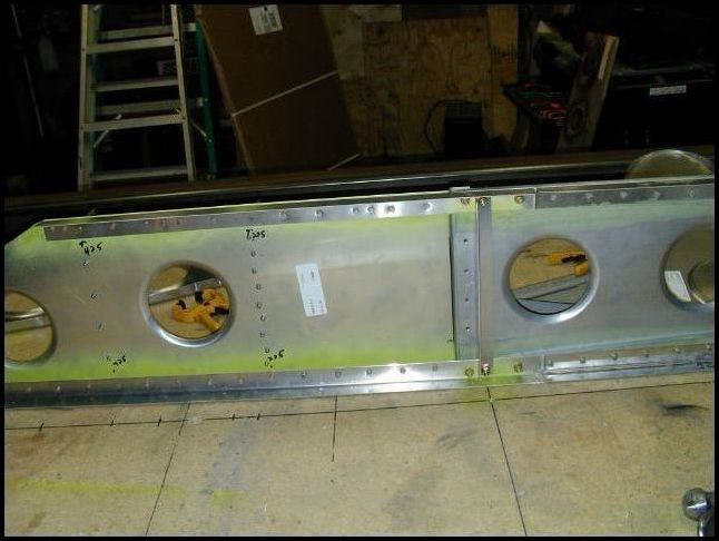 Bolt the wing tip extension to the wing spar with AN3 bolts.  Notice that I have the spar upside down.