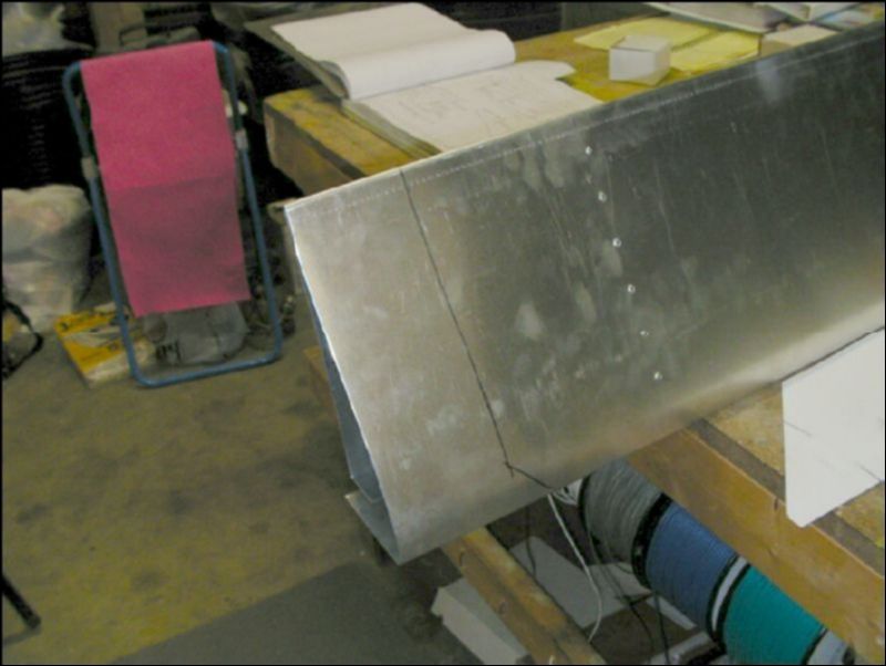 Make a template of the aileron tip cutout and mark the aileron tip.