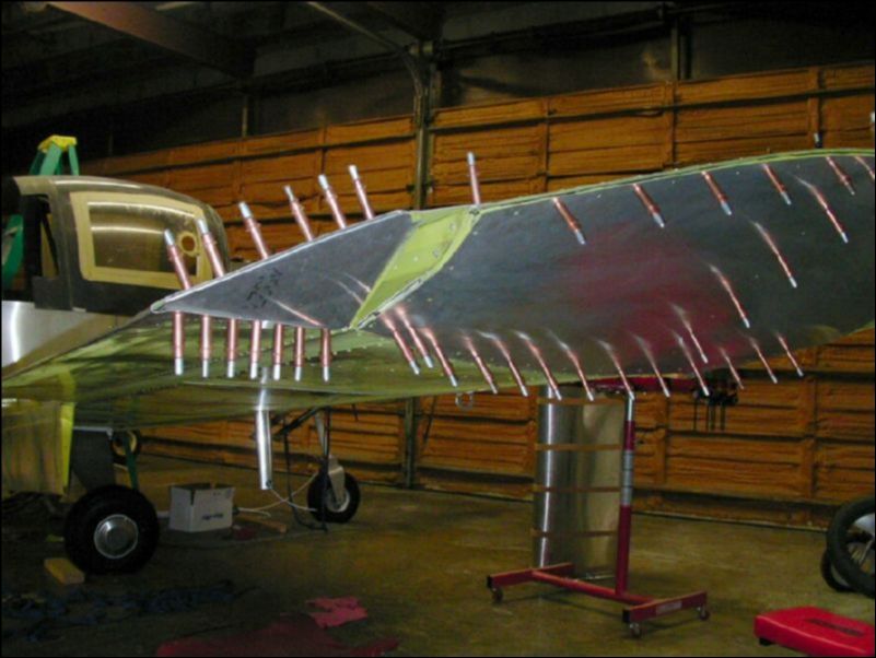 As you can see the new aileron tip fits very nicely!